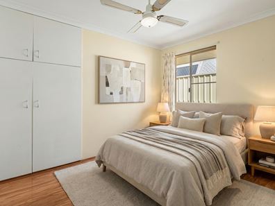 31 Brookland Crescent, Marangaroo WA 6064