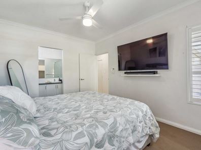 56 Sandalford Drive, Beldon WA 6027
