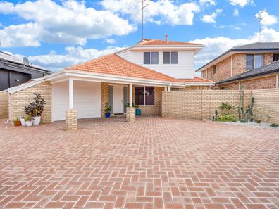 12 Donnelly Gardens, Dudley Park WA 6210
