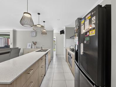 58 Cumberland Avenue, Ellenbrook WA 6069