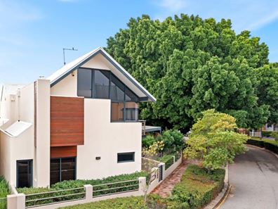 43 Coral Tree Avenue, Subiaco WA 6008