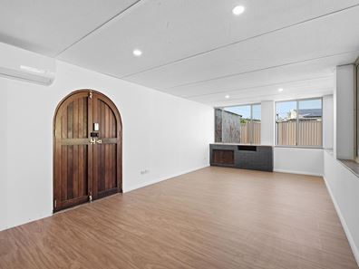 9 McKeown Court, Armadale WA 6112