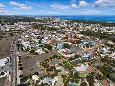 5 Clarkson Street, Port Denison WA 6525