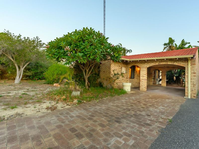 1/55 Koolinda Street, Falcon
