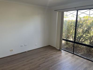 10 Mangrove Circuit, Banksia Grove WA 6031