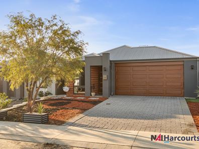 12 Narran Street, Anketell WA 6167
