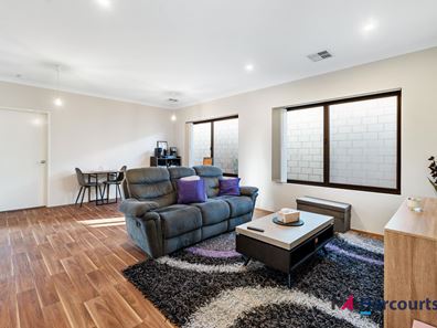 12 Narran Street, Anketell WA 6167