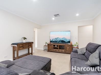 55 Oval Vista, Ellenbrook WA 6069