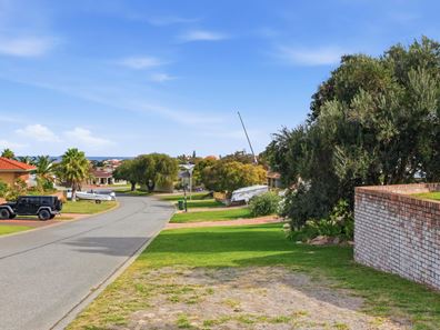 12 Palari Road, Ocean Reef WA 6027