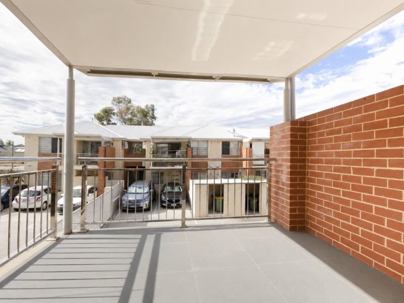 18/9 Henry Street, East Cannington WA 6107