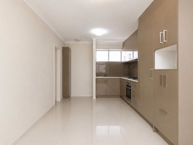 18/9 Henry Street, East Cannington WA 6107