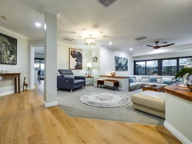 8 Kestrel Mews, Edgewater WA 6027