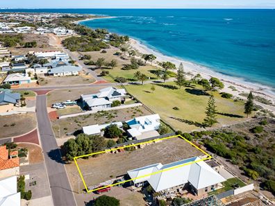 9 Wave Crest Circle, Drummond Cove WA 6532
