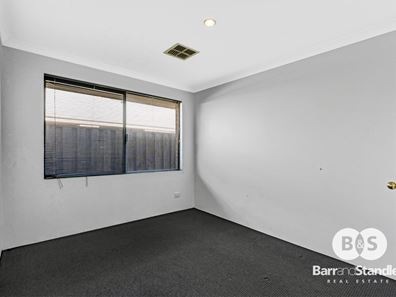 123 Barton Drive, Australind WA 6233
