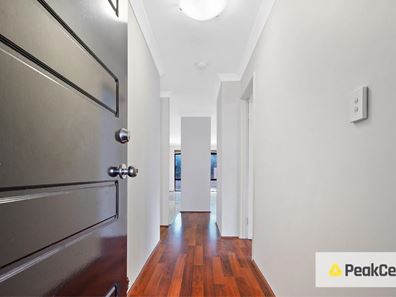14 Humboldt Entrance, Aubin Grove WA 6164