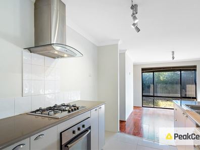 14 Humboldt Entrance, Aubin Grove WA 6164