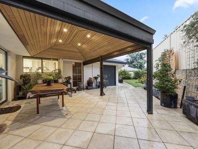 14A Mertz Court, Hillarys WA 6025