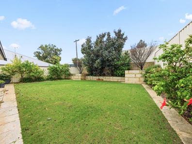 14A Mertz Court, Hillarys WA 6025