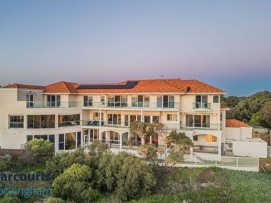14 Pembroke Court, Warnbro WA 6169
