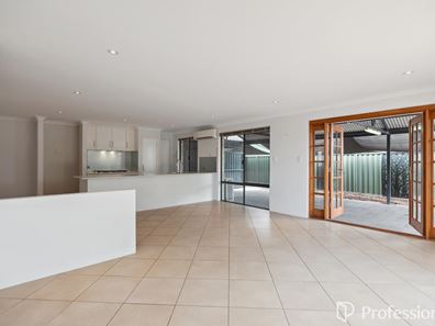 23 Benson Way, High Wycombe WA 6057