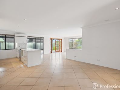 23 Benson Way, High Wycombe WA 6057