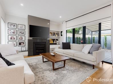 16 Cross Street, Swanbourne WA 6010
