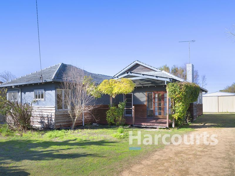 90 Fairbairn Road, Busselton WA 6280