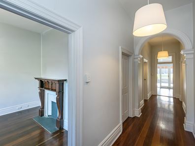 26 Gloster Street, Subiaco WA 6008
