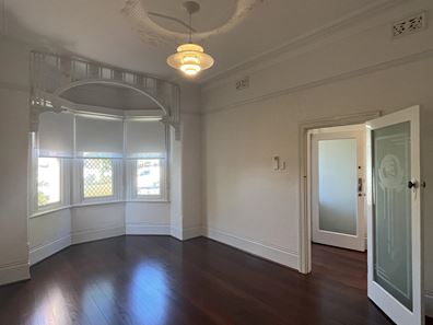 94 Hobart Street, Mount Hawthorn WA 6016