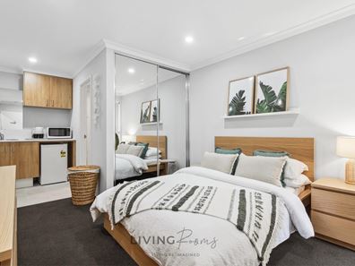 Room/3  18 Alperton Street, Dayton WA 6055