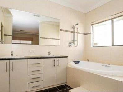 204a Cape Street, Tuart Hill WA 6060