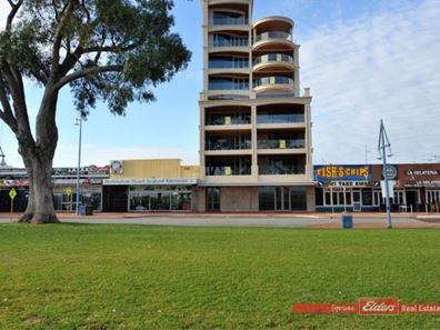 2/3 Rockingham Beach Road, Rockingham WA 6168