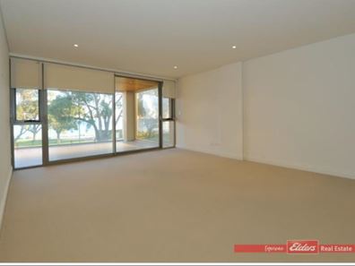 2/3 Rockingham Beach Road, Rockingham WA 6168