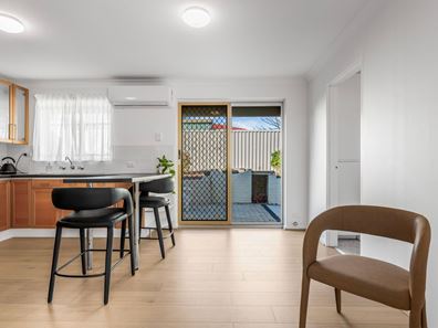 32 Woolgar Way, Lockridge WA 6054