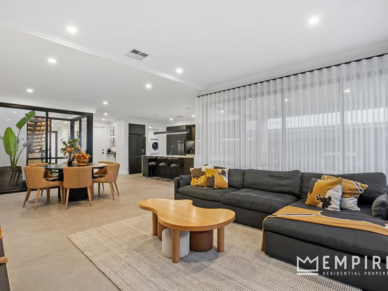 6 Utting Lane, Willagee WA 6156