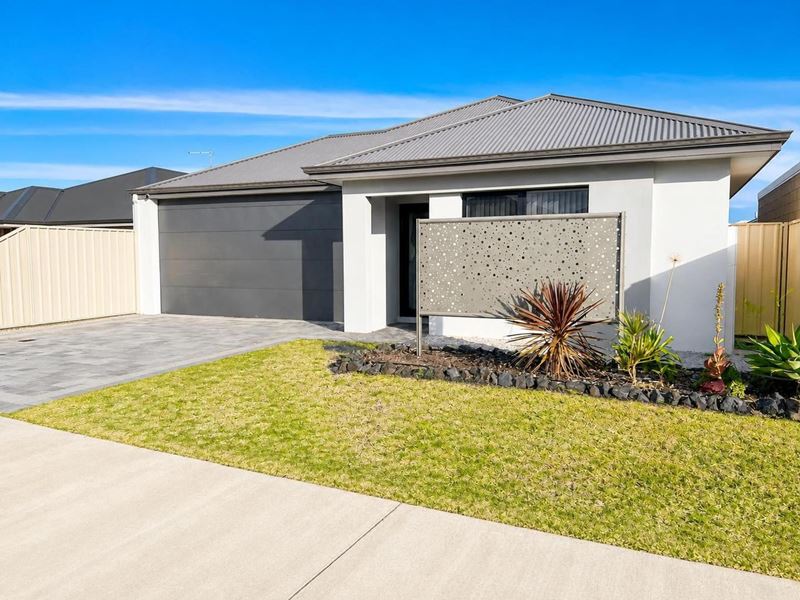 7 Conch Crescent, Singleton WA 6175