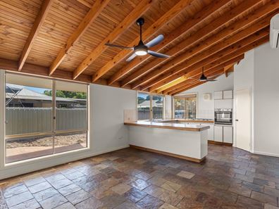 5 Solway Loop, Cable Beach WA 6726