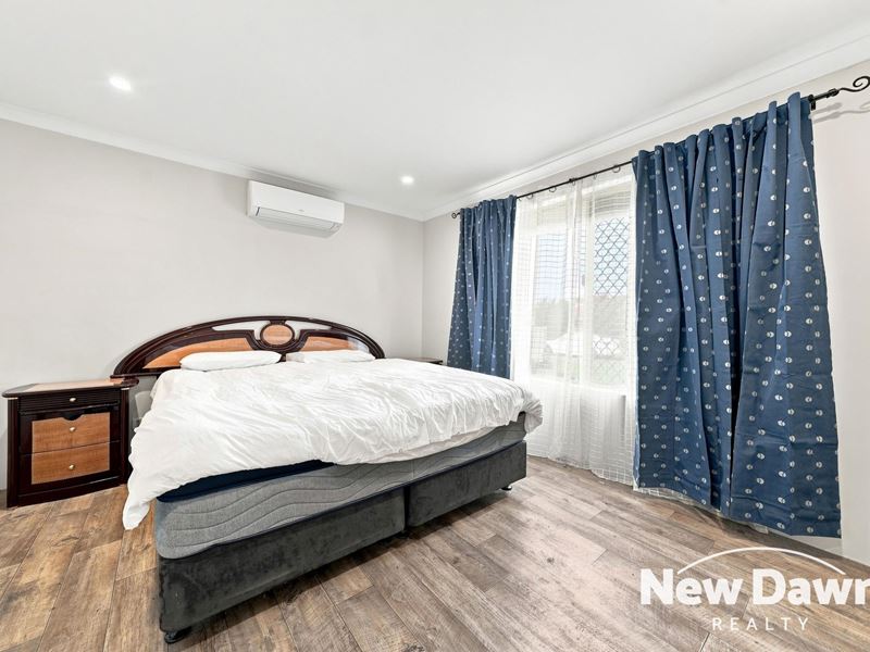 15 Beaufortia Crescent, Ellenbrook WA 6069