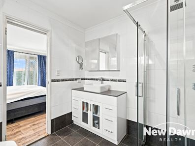 15 Beaufortia Crescent, Ellenbrook WA 6069