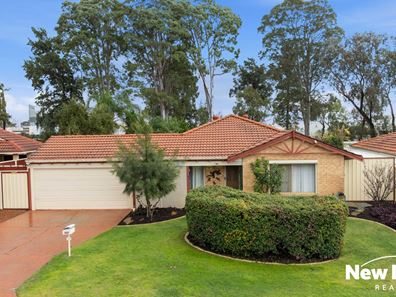 15 Beaufortia Crescent, Ellenbrook WA 6069