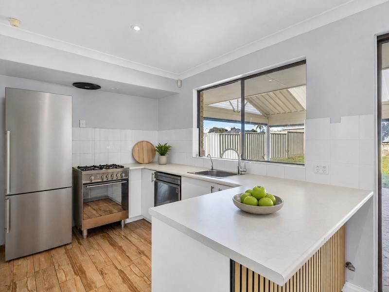 5 Dillon Glade, Joondalup WA 6027