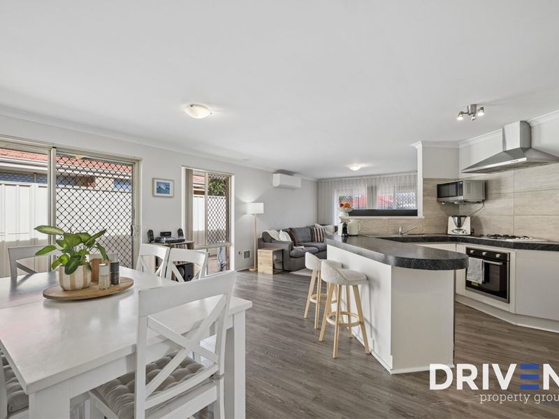 37 Citrus Loop, South Lake
