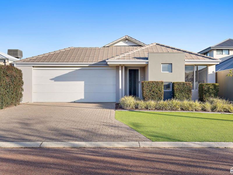 15 McLachlan Turn, Byford WA 6122