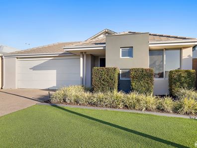 15 McLachlan Turn, Byford WA 6122