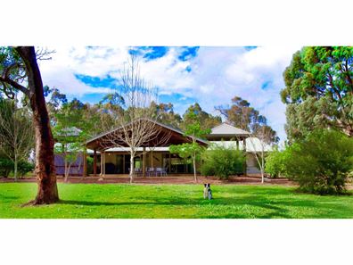 14 Huntington Court, Quedjinup WA 6281