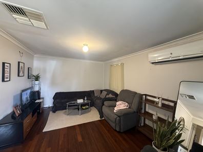 16 Phoenix Place, South Kalgoorlie WA 6430