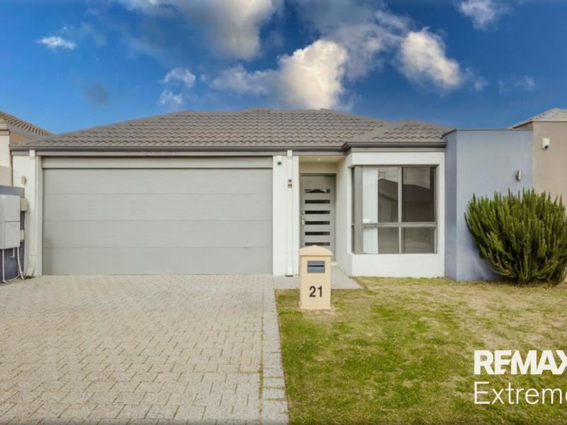 21 Vignerons Loop, Hocking WA 6065