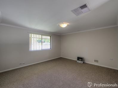 16 Palm Terrace, Forrestfield WA 6058