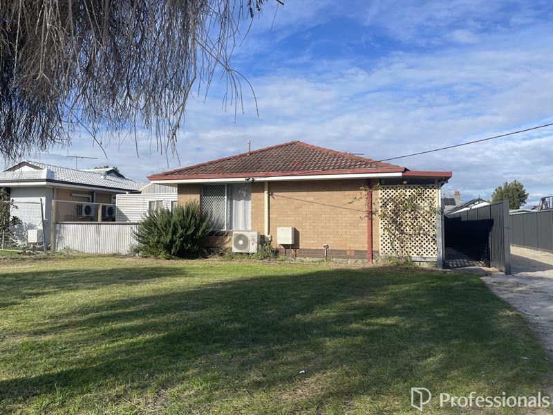 11 Lukin Way, Bassendean WA 6054