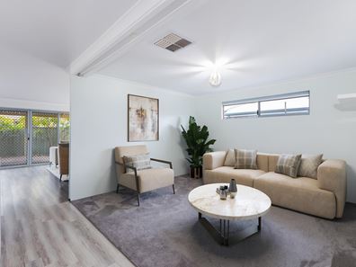10 Horrocks Road, Byford WA 6122